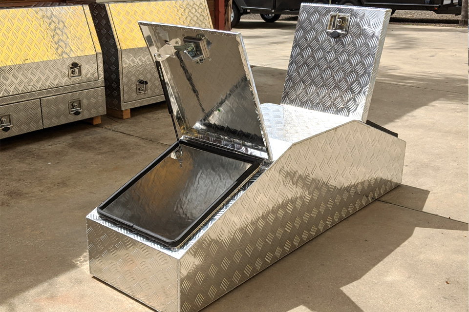 upright-a-shape-2-doors-toolbox-for-sale-bendigo upright-a-shape-2-doors-toolbox-for-sale-bendigo